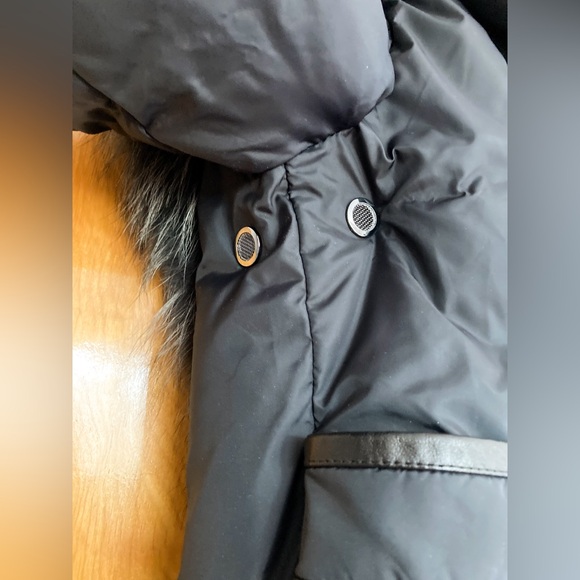 Ookpik down insulated winter coat - Picture 4 of 5